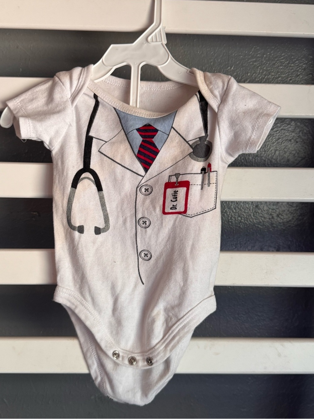 Vitamins Baby White Doctor Print Bodysuit with Red Tie Accent